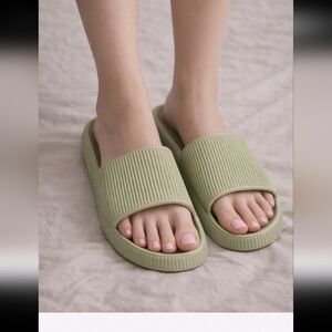 Sage Green Comfort Slides Size 9/10 | Cushioned Lightweight Slip-On Sandals